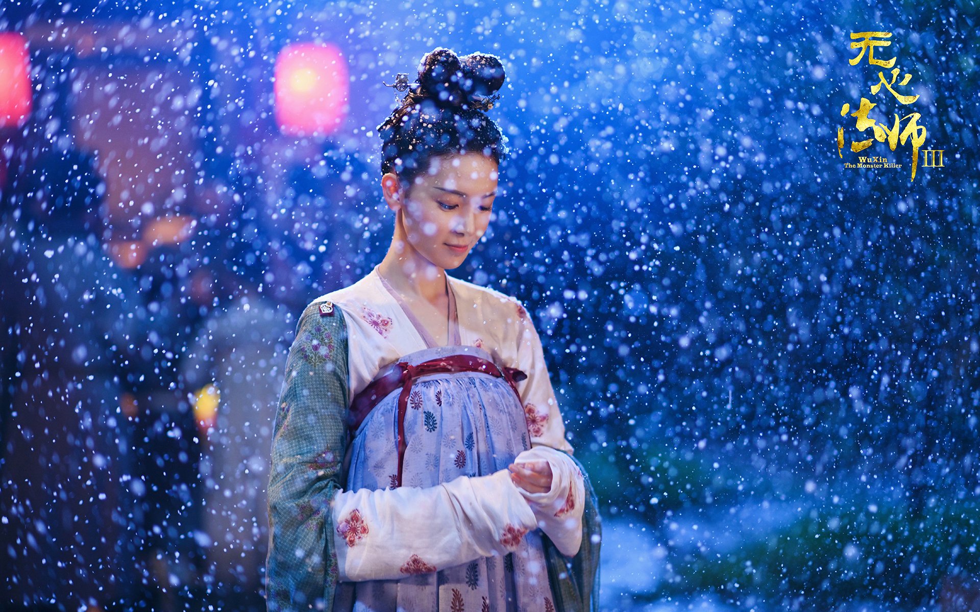 “简阳文体中心篮球赛：明星球员点燃观众激情”
