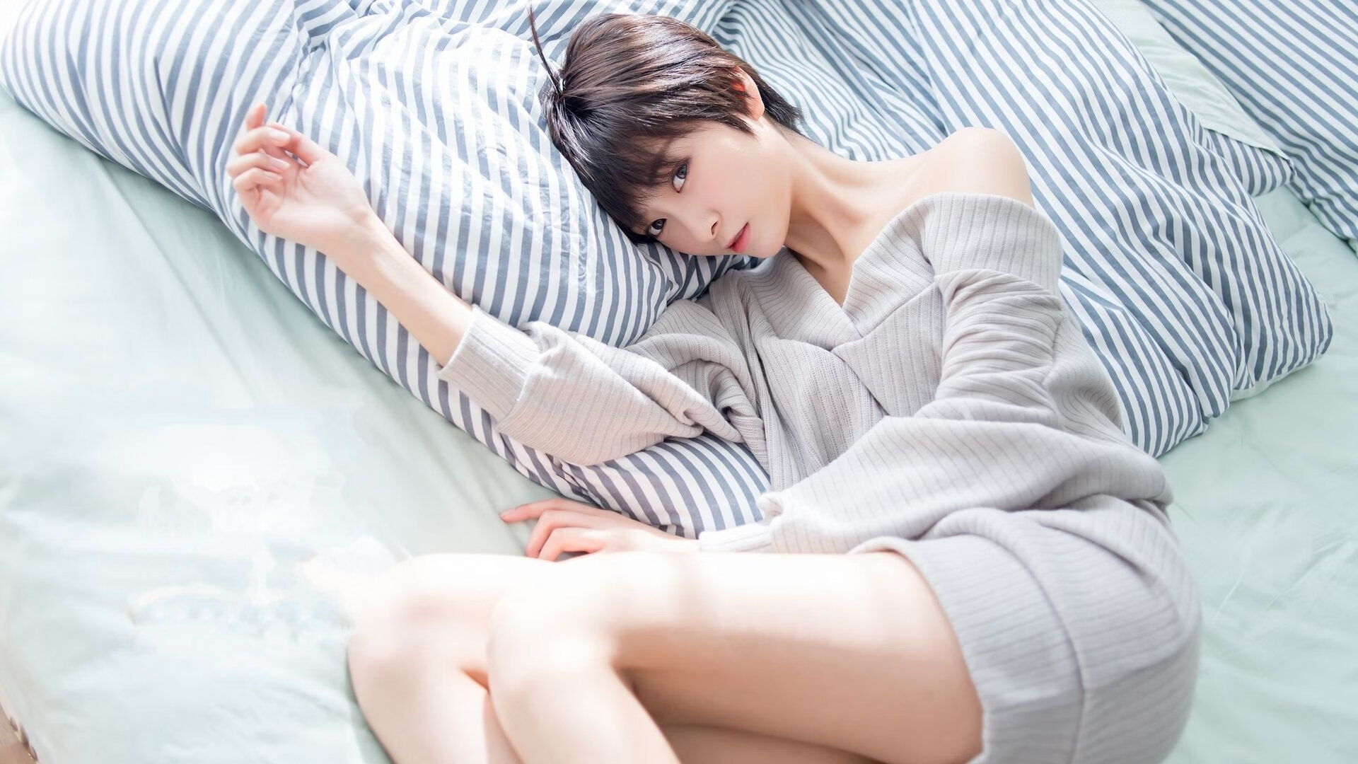 希腊男篮在欧洲锦标赛中再次荣膺冠军,传统强队实力不容小觑,希腊国家男篮