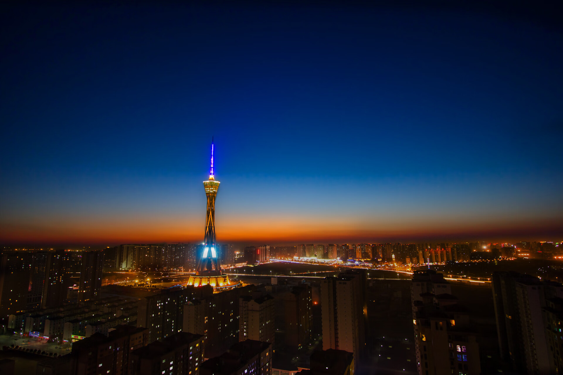 林丹宣布退役全运会,林丹宣布退役视频