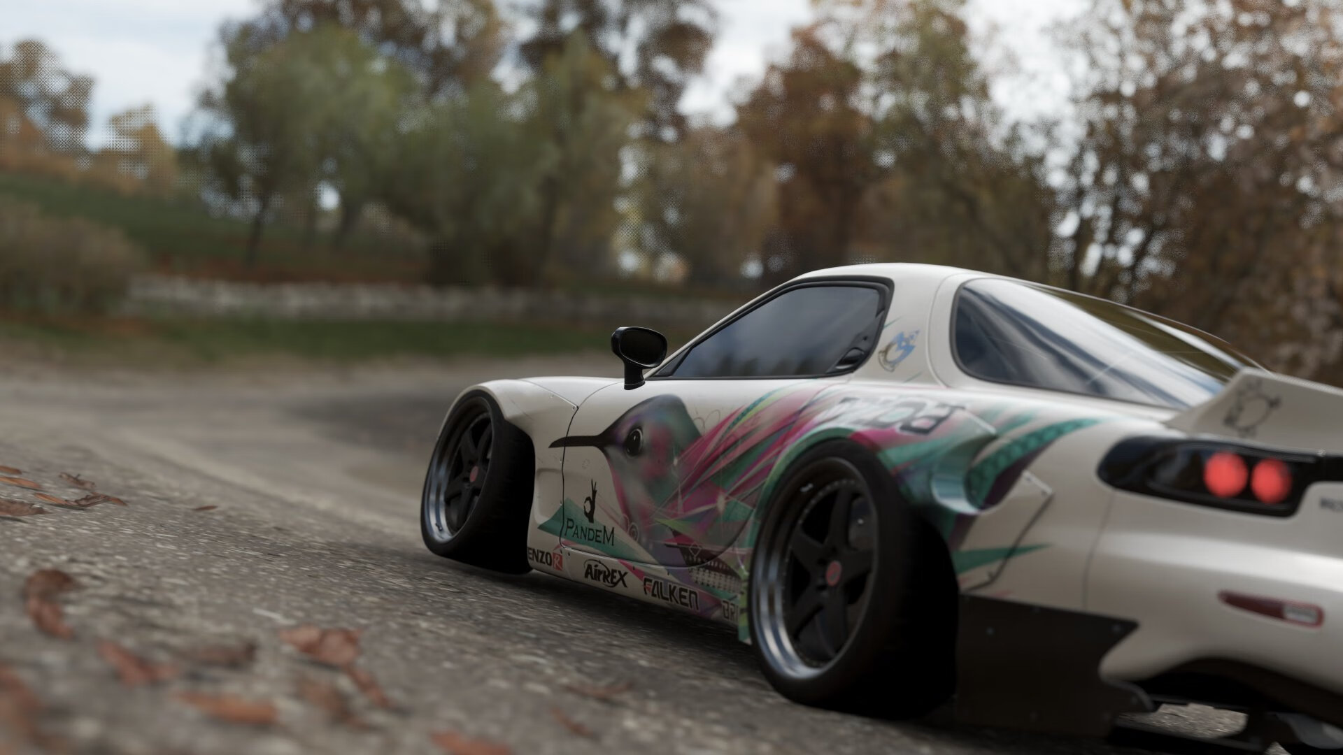 跨界合作打造足球主题的文化创意产品,市场潜力巨大,足球创意设计