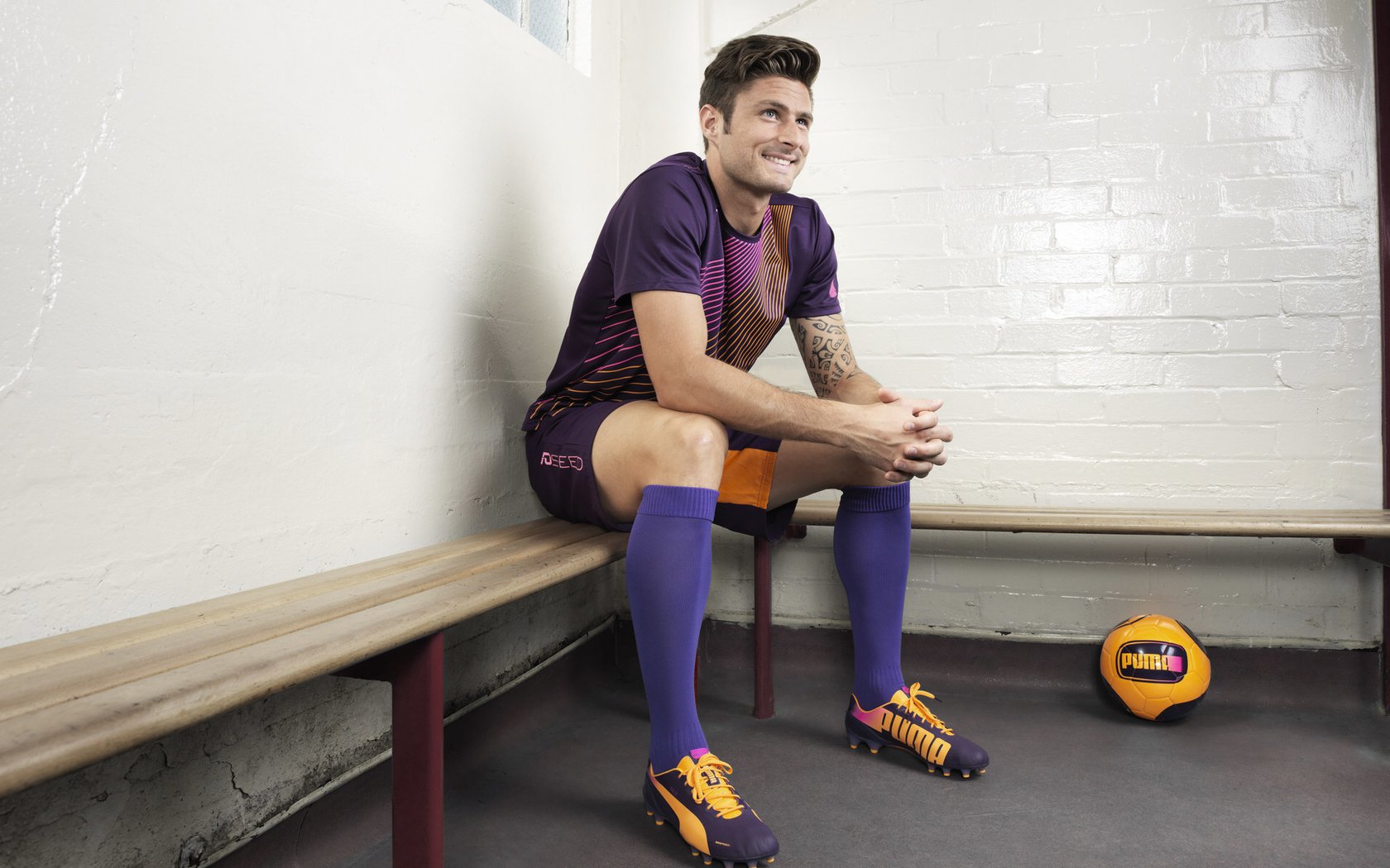 车坛“天王”背后的艰辛历程，车坛日讯